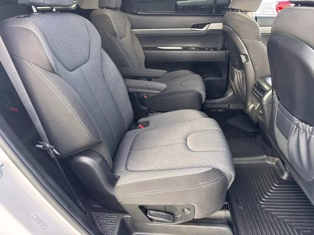2020 White Hyundai Palisade SEL FWD SUV