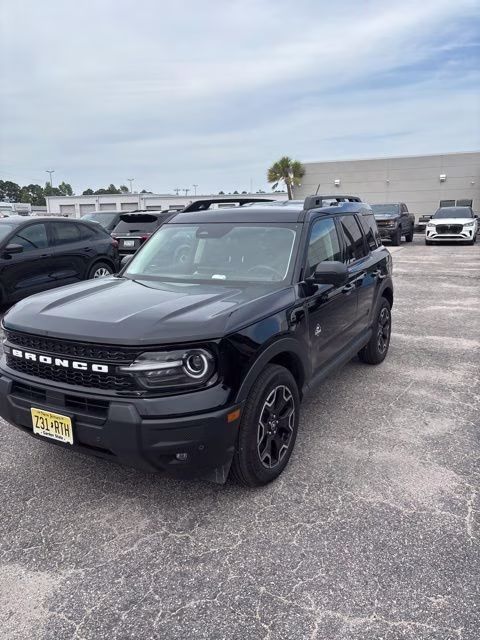 2025 Shadow Black Ford Bronco Sport Outer Banks 4X4 SUV