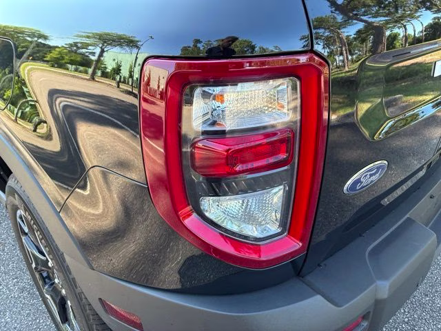 2025 Shadow Black Ford Bronco Sport Outer Banks 4X4 SUV