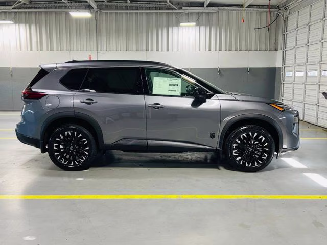 2026 Gun Metallic Nissan Rogue Dark Armor FWD SUV