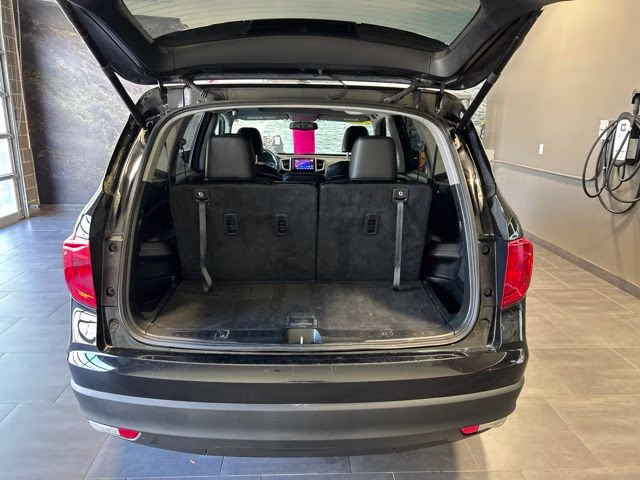 2017 Crystal Black Pearl Honda Pilot EX-L AWD SUV