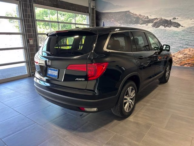 2017 Crystal Black Pearl Honda Pilot EX-L AWD SUV
