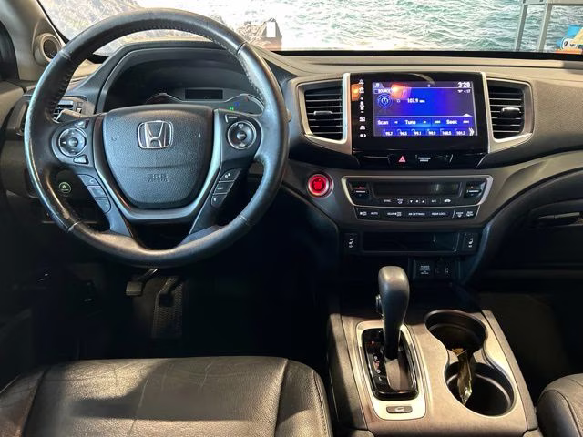 2017 Crystal Black Pearl Honda Pilot EX-L AWD SUV