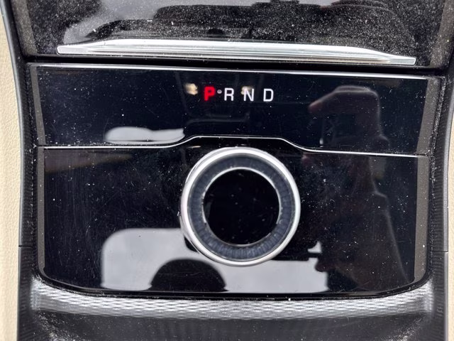2024 Diamond Black Crystal Pearlcoat Jeep Grand Cherokee Limited RWD SUV