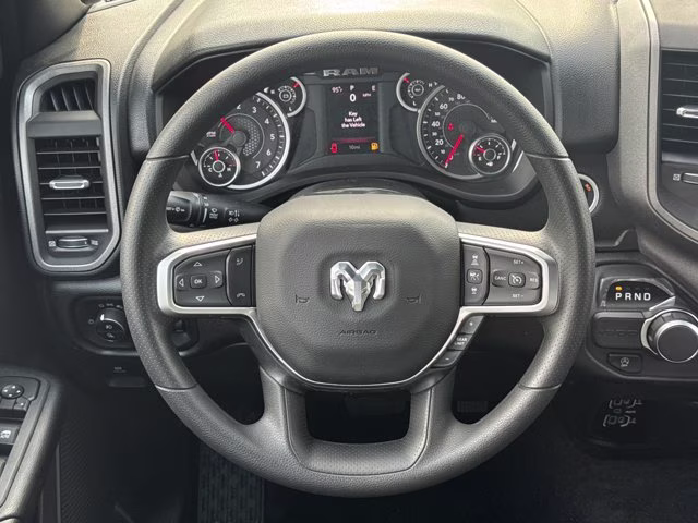 2026 Diamond Black Crystal Pearlcoat Ram 1500 Express RWD Truck