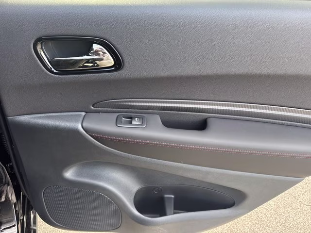 2026 DB Black Clearcoat Dodge Durango GT Plus HEMI V8 AWD SUV