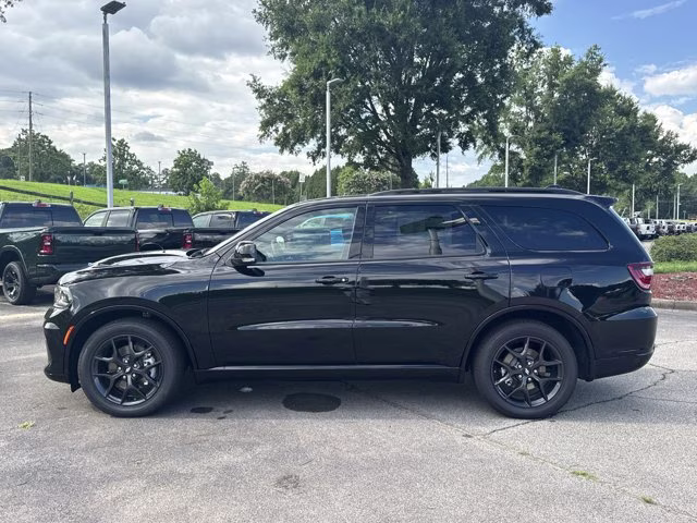 2026 DB Black Clearcoat Dodge Durango GT Plus HEMI V8 AWD SUV