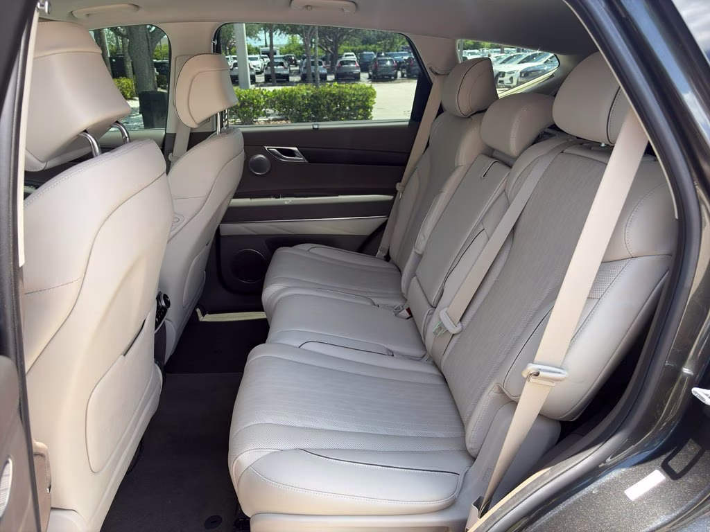 2024 Makalu Gray Genesis GV80 2.5T Advanced Prestige AWD SUV