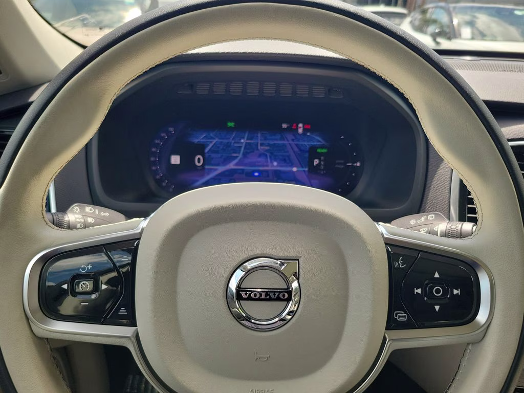 2024 Crystal White Metallic Volvo XC90 Plus AWD SUV