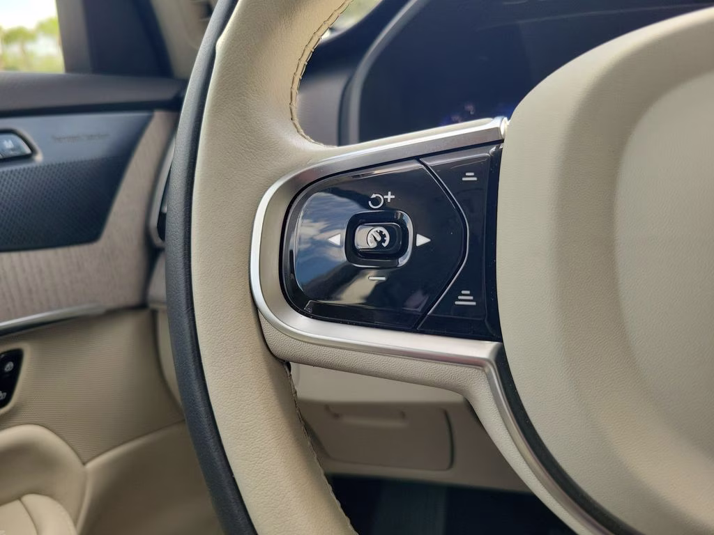 2024 Crystal White Metallic Volvo XC90 Plus AWD SUV