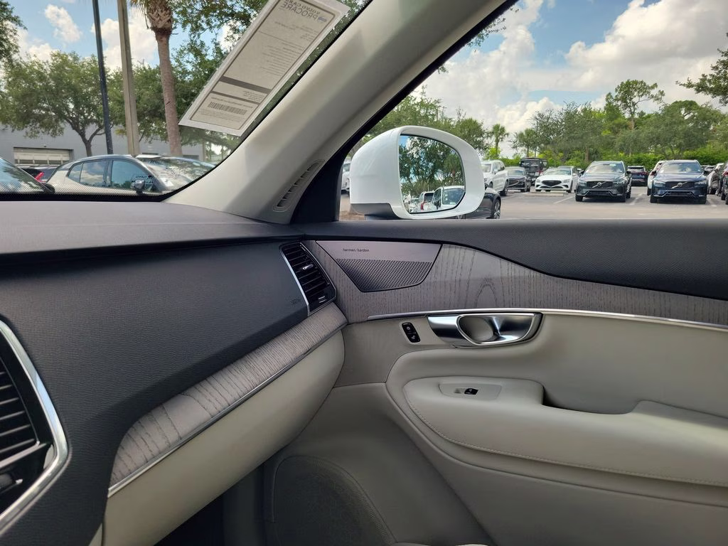 2024 Crystal White Metallic Volvo XC90 Plus AWD SUV