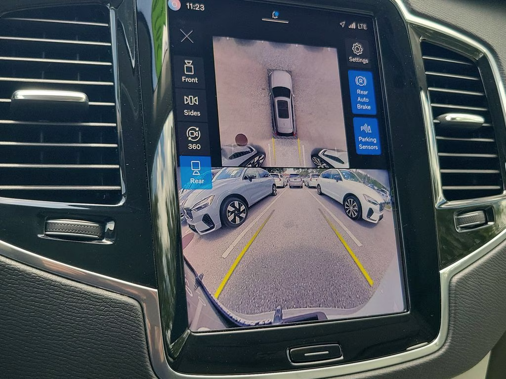 2024 Crystal White Metallic Volvo XC90 Plus AWD SUV