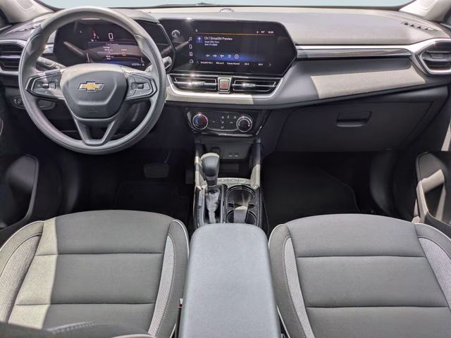 2025 Sterling Gray Metallic Chevrolet Trailblazer LT FWD SUV