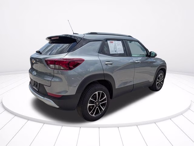 2025 Sterling Gray Metallic Chevrolet Trailblazer LT FWD SUV