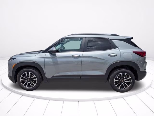 2025 Sterling Gray Metallic Chevrolet Trailblazer LT FWD SUV