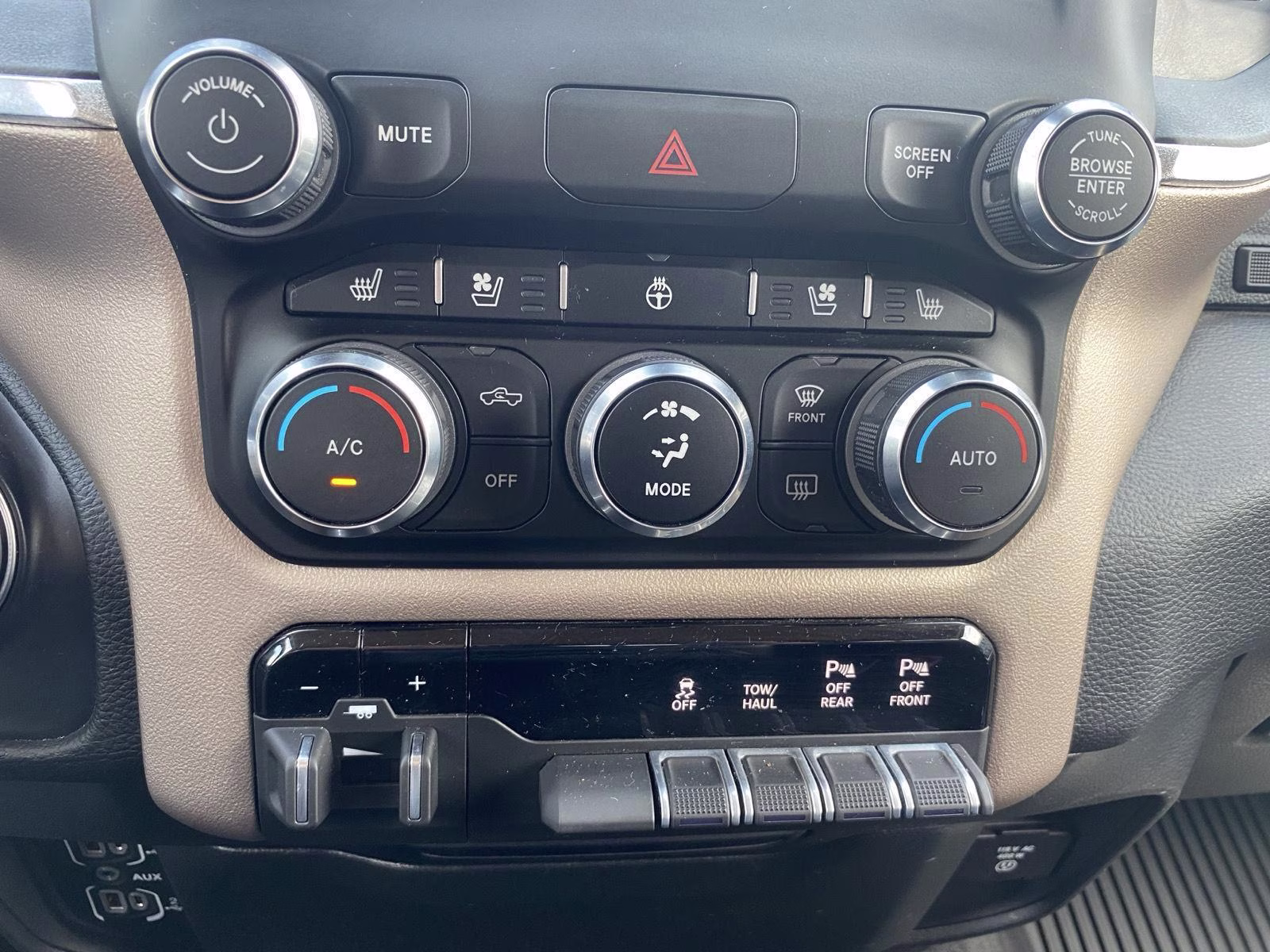 2021 Delmonico Red Pearlcoat Ram 1500 Laramie 4X4 Truck