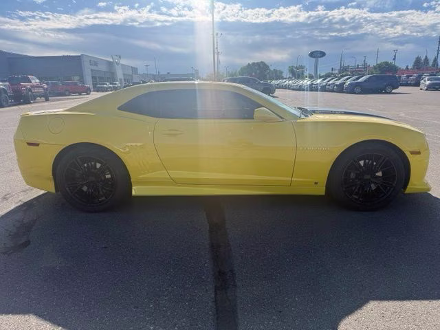 2010 Yellow Chevrolet Camaro SS RWD Coupe