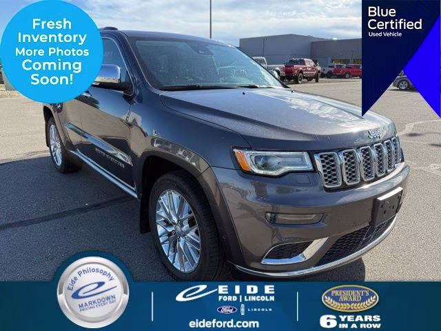2018 Granite Crystal Metallic Clearcoat Jeep Grand Cherokee Summit 4X4 SUV