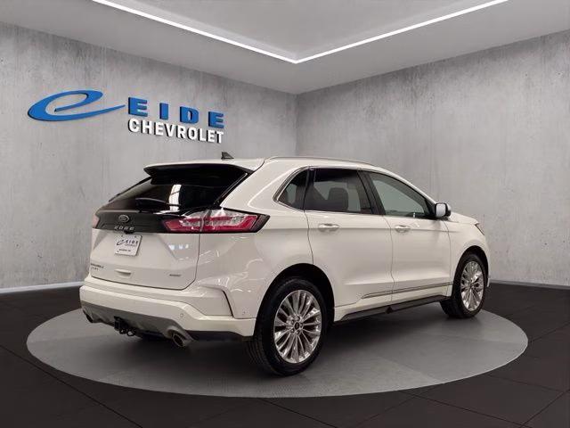 2021 White Metallic Ford Edge Titanium AWD SUV