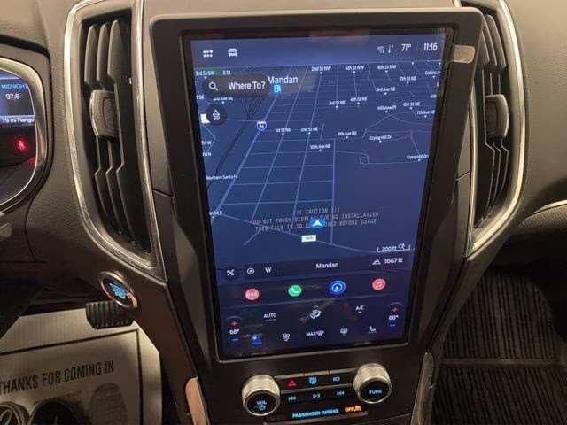 2021 White Metallic Ford Edge Titanium AWD SUV