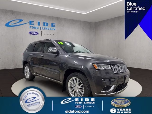 2018 Granite Crystal Metallic Clearcoat Jeep Grand Cherokee Summit 4X4 SUV