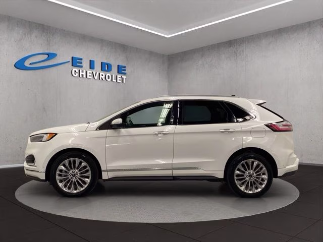 2021 White Metallic Ford Edge Titanium AWD SUV