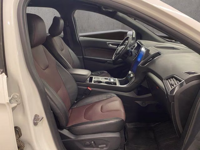 2021 White Metallic Ford Edge Titanium AWD SUV