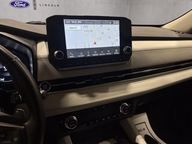 2023 Labrador Black Pearl Mitsubishi Outlander SEL AWD SUV
