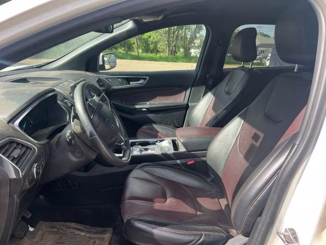 2021 White Ford Edge Titanium AWD SUV