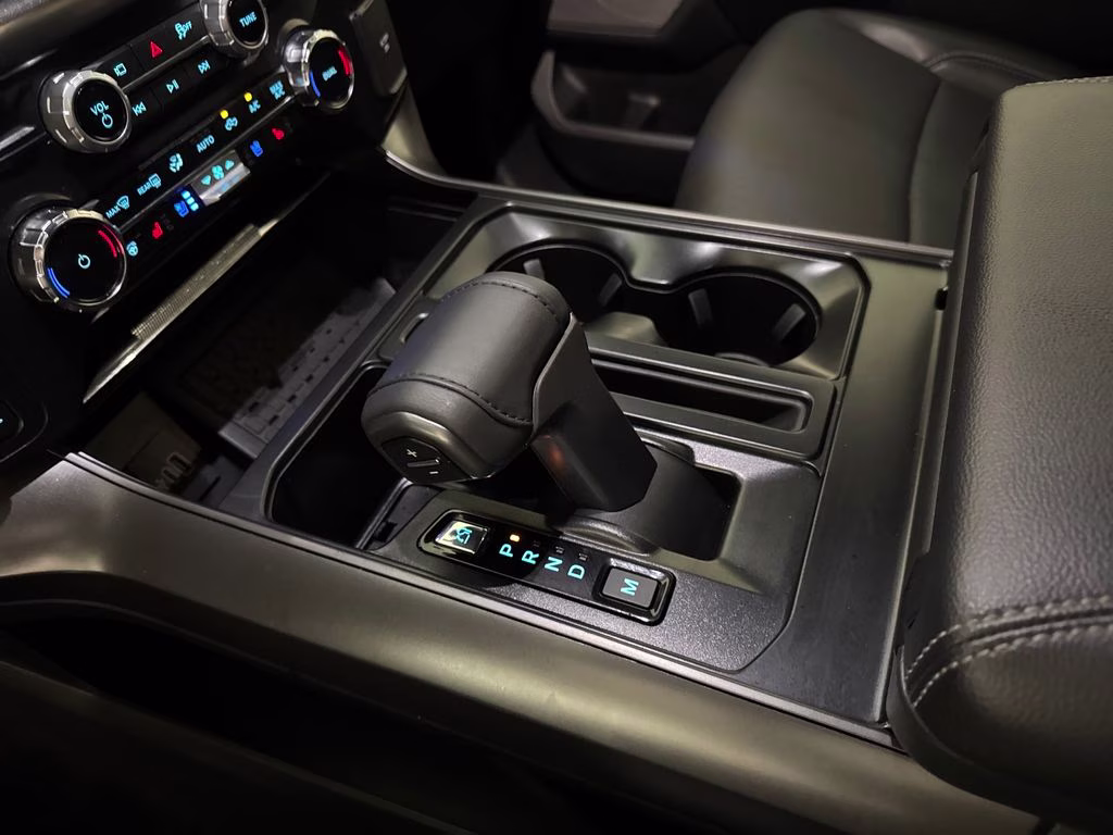 2025 Black Metallic Ford F-150 Lariat 4X4 Truck