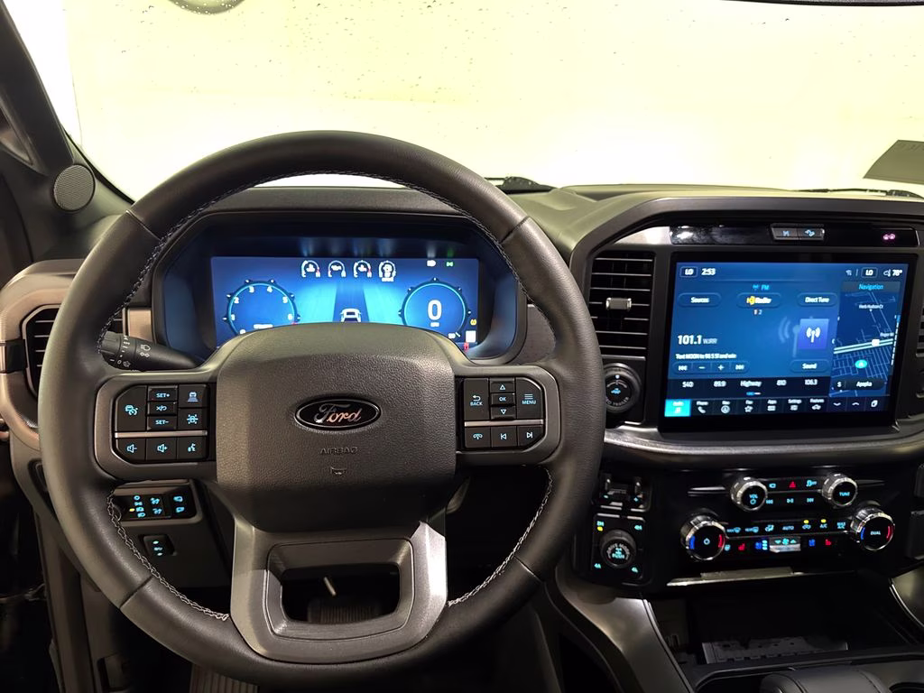 2025 Black Metallic Ford F-150 Lariat 4X4 Truck