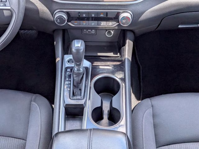 2024 Gun Metallic Nissan Altima 2.5 SV FWD Sedan