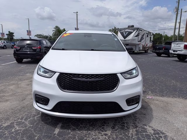 2024 Bright White Clearcoat Chrysler Pacifica Hybrid Select S Appearance FWD Van