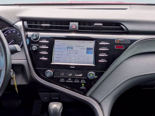 2020 Supersonic Red Toyota Camry SE FWD Sedan