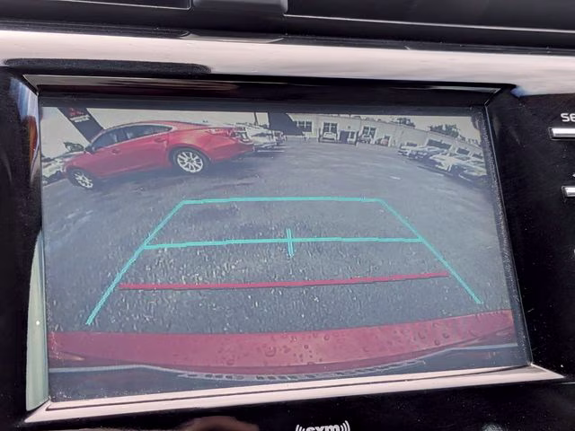 2020 Supersonic Red Toyota Camry SE FWD Sedan