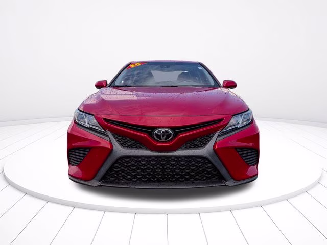 2020 Supersonic Red Toyota Camry SE FWD Sedan