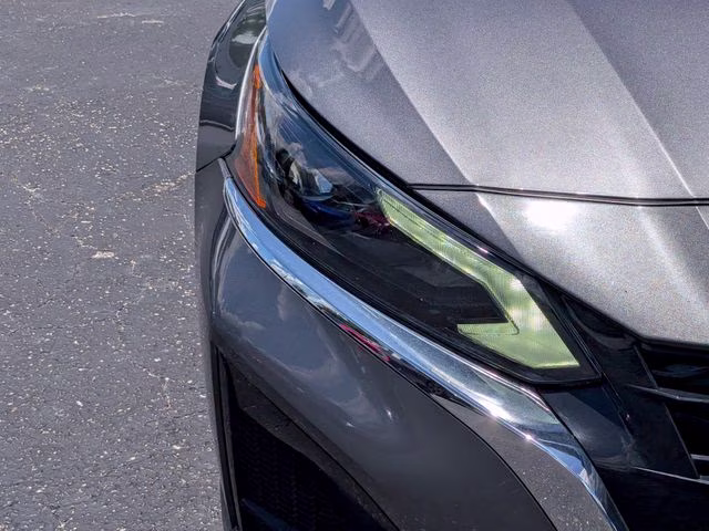 2024 Gun Metallic Nissan Altima 2.5 SV FWD Sedan