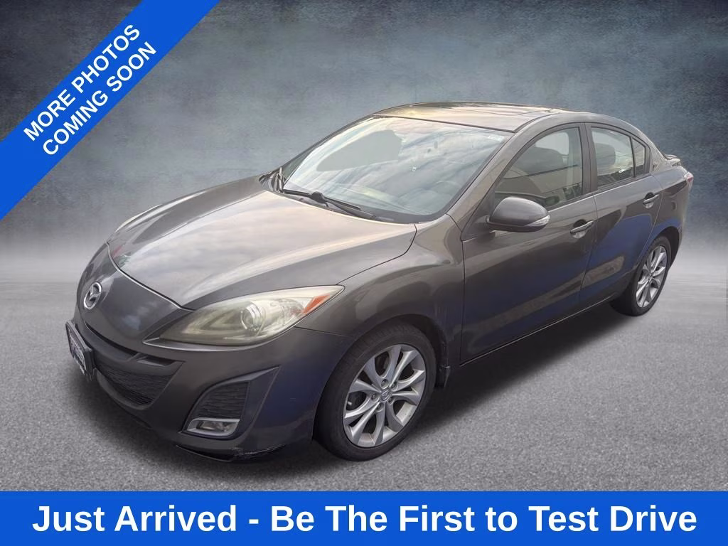2010 Graphite Mica Mazda Mazda3 s Grand Touring FWD Sedan