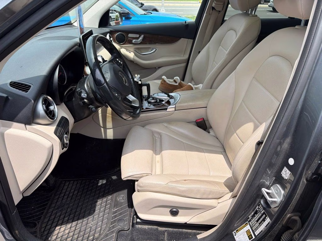 2016 Selenite Gray Metallic Mercedes-Benz GLC GLC 300 RWD SUV