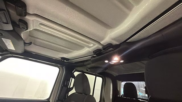 2020 Gobi Clearcoat Jeep Gladiator Overland 4X4 Truck