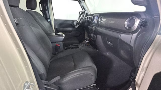 2020 Gobi Clearcoat Jeep Gladiator Overland 4X4 Truck