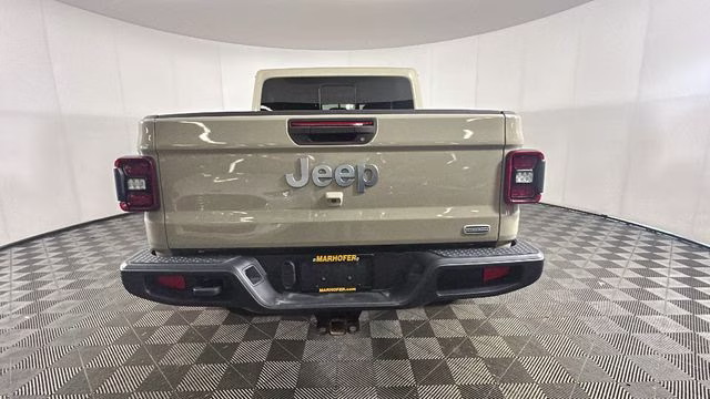 2020 Gobi Clearcoat Jeep Gladiator Overland 4X4 Truck