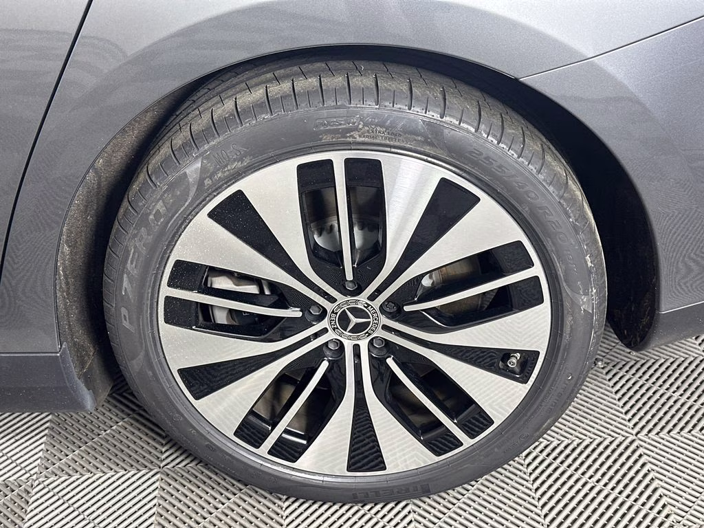 2023 Selenite Gray Metallic Mercedes-Benz EQE 350+ Sedan RWD Sedan