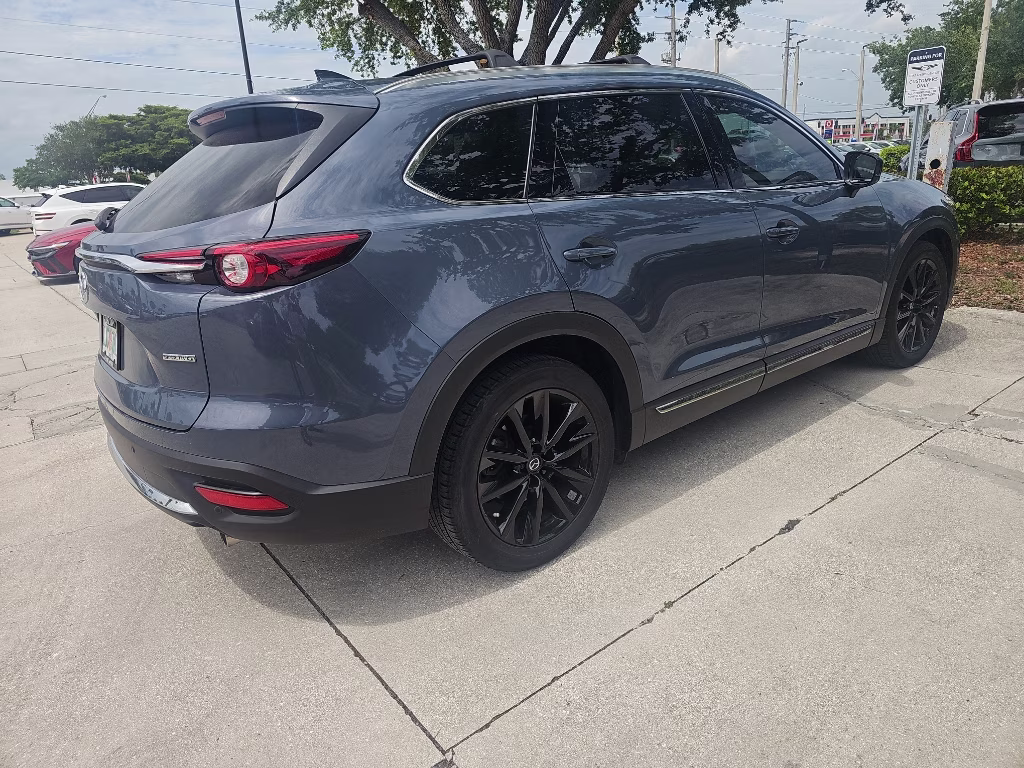 2022 Polymetal Gray Metallic Mazda CX-9 Carbon Edition AWD SUV