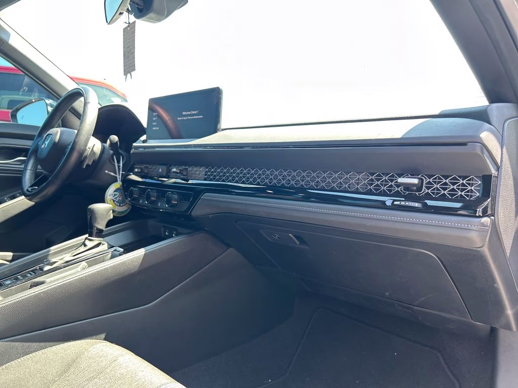 2024 Solar Silver Metallic Honda Accord Hybrid Sport FWD Sedan
