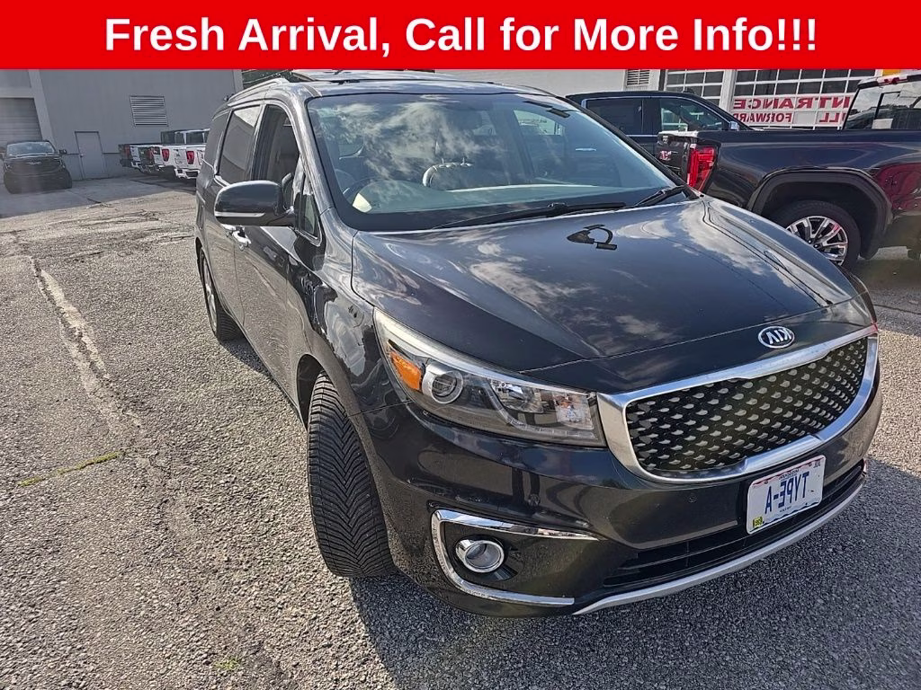 2016 Aurora Black Pearl Kia Sedona SXL FWD Van