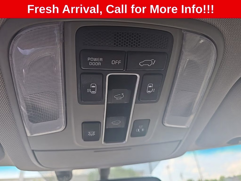 2016 Aurora Black Pearl Kia Sedona SXL FWD Van