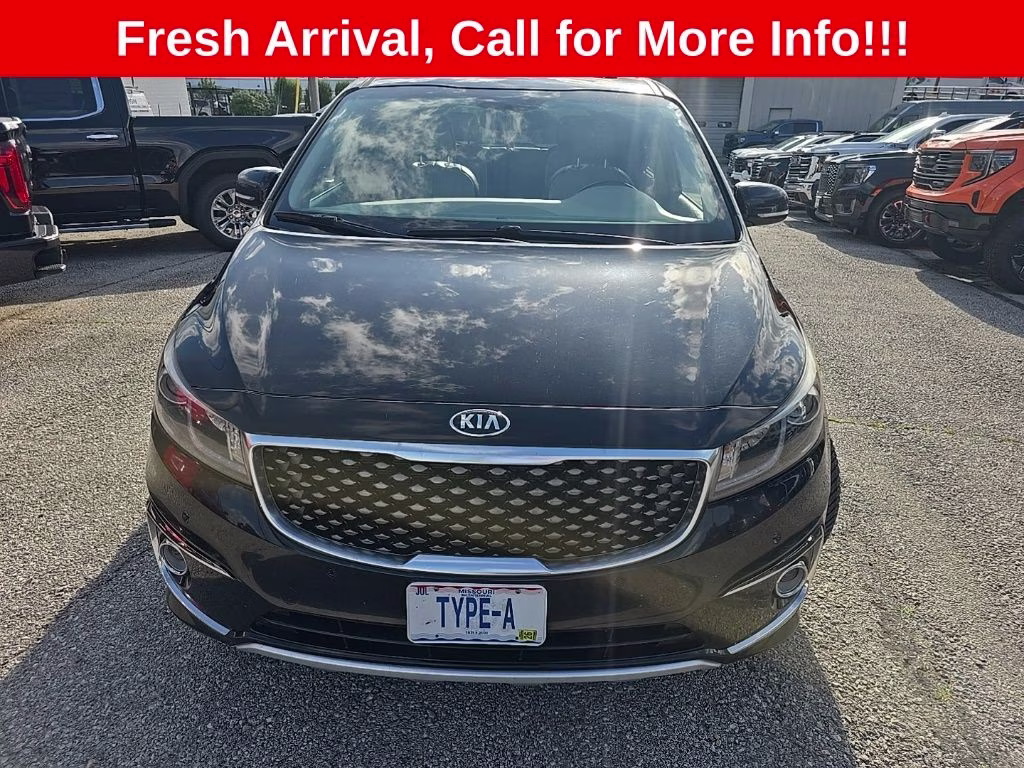 2016 Aurora Black Pearl Kia Sedona SXL FWD Van