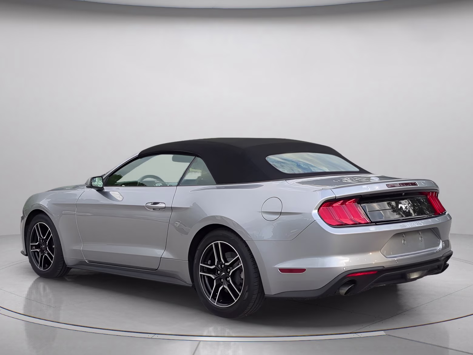 2020 Iconic Silver Metallic Ford Mustang EcoBoost Premium RWD Convertible
