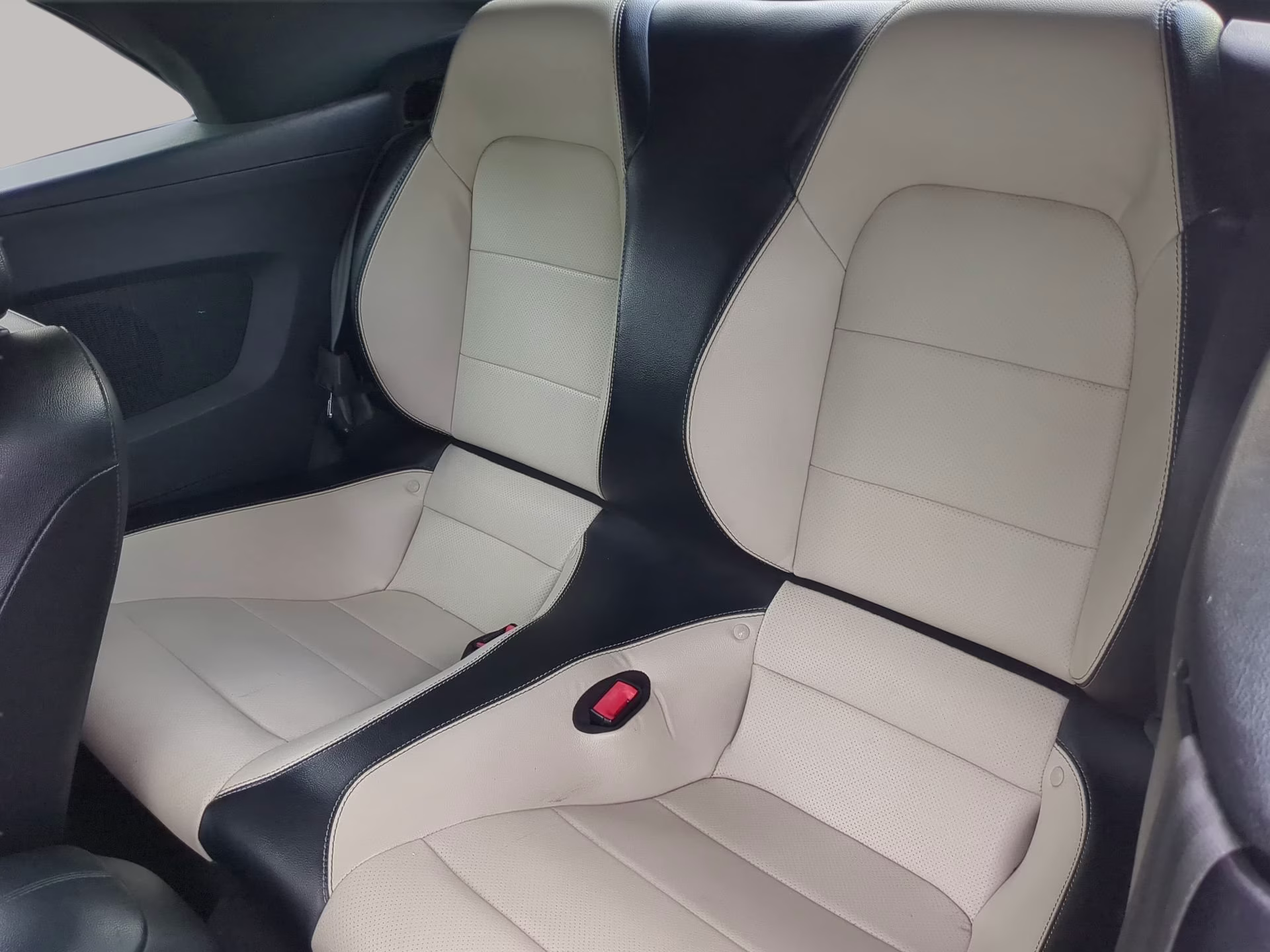 2020 Iconic Silver Metallic Ford Mustang EcoBoost Premium RWD Convertible